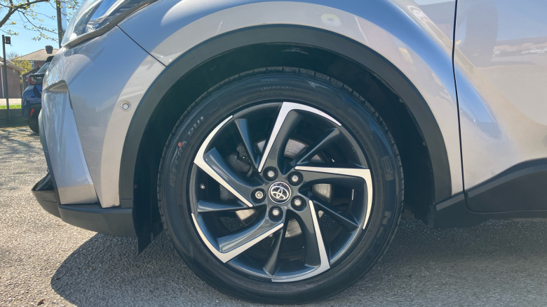 Toyota C-HR 1.8 Hybrid Dynamic 5dr CVT Hybrid Hatchback